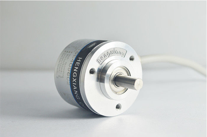 Solid Shaft 6mm Incremental Optical Encoder , S38 Cnc Rotary Encoder DC 8 - 30V